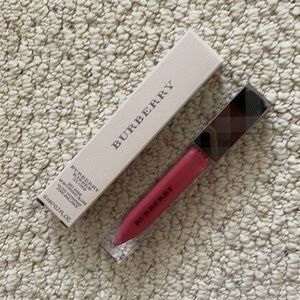 Burberry kisses gloss No.93 Rosewood
